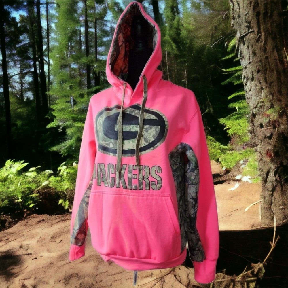 CT Super Heavy Hoodie Pink and Camo Size SMALL NWOT